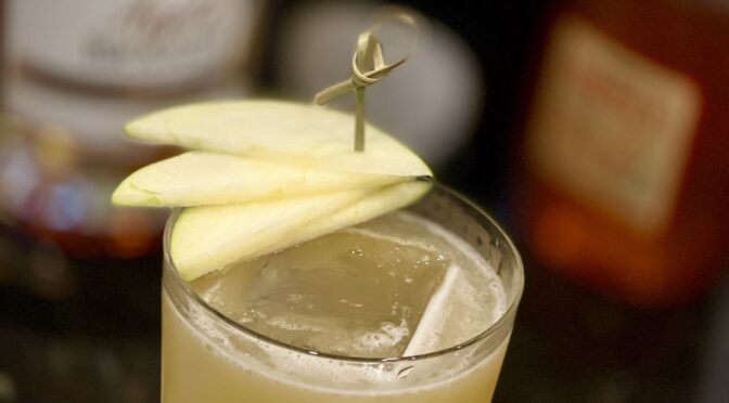 The Apple Bee